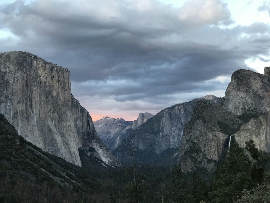 Where Is The Best Trail In Yosemite For Kids?