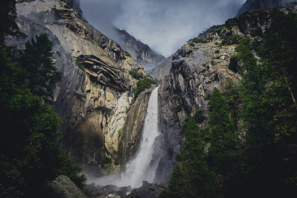 Where Is The Best Trail In Yosemite For Kids?