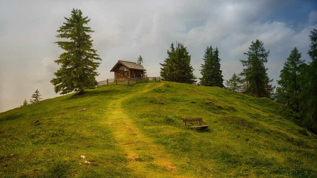 How Long Is The Devils Head Trail?